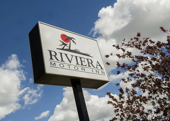 Riviera Motor Inn