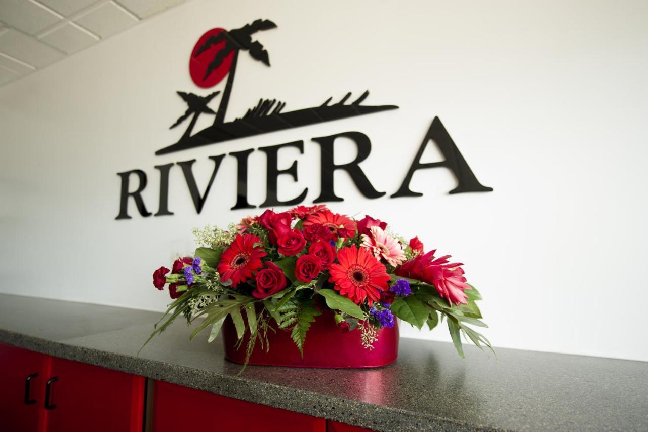Riviera Motor 3* Saskatoon